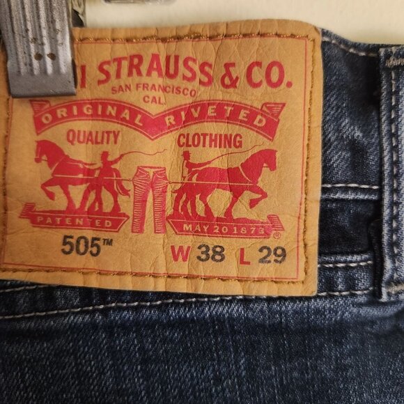 Levi's 505 Regular Fit Straight Leg Jeans Size 38x29 - Picture 6 of 7